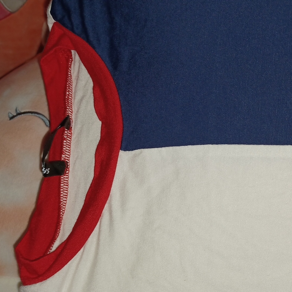 😀2/$12 New thin long sleeve - Picture 3 of 4